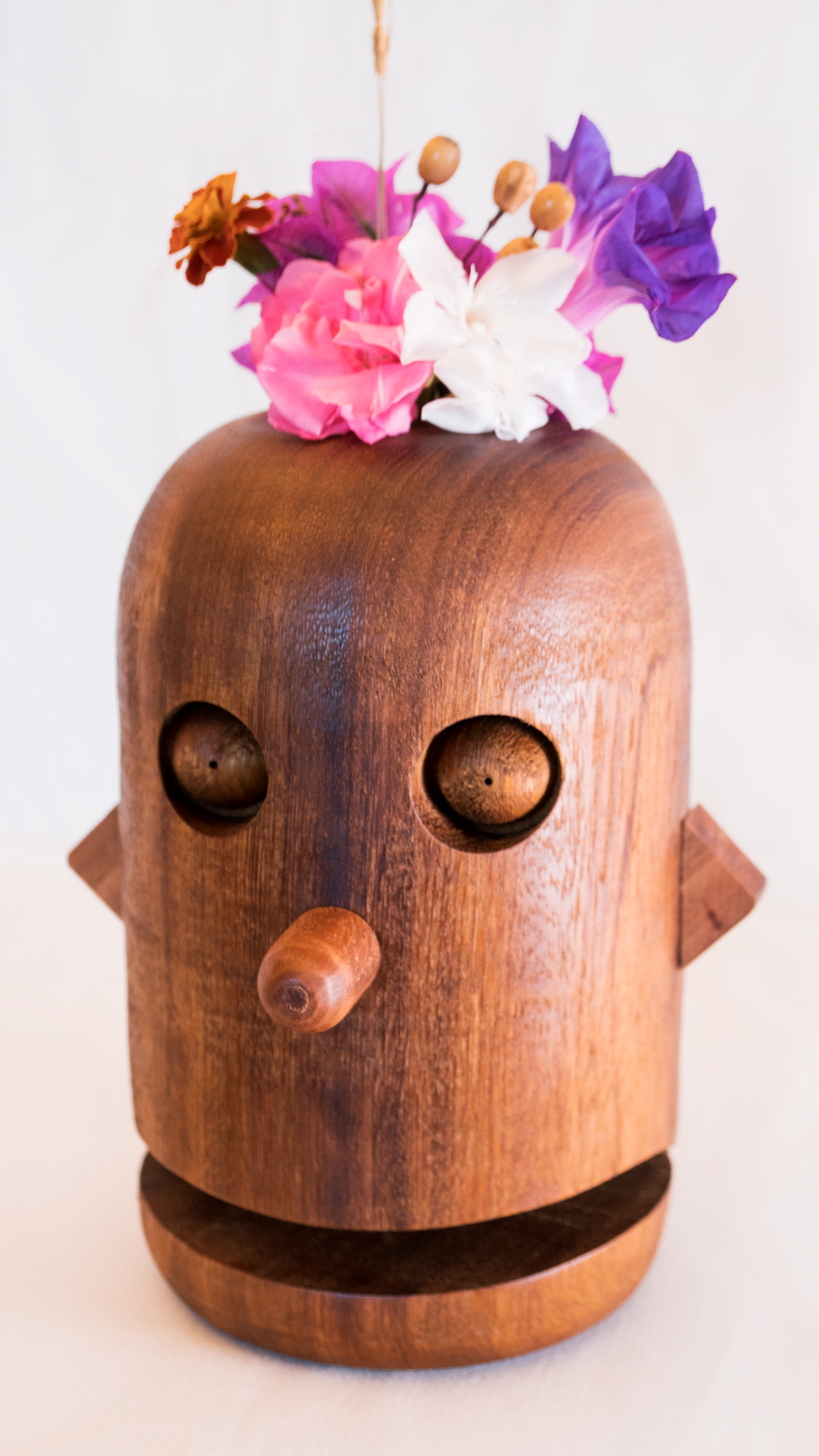 Wooden Head Vase Bob