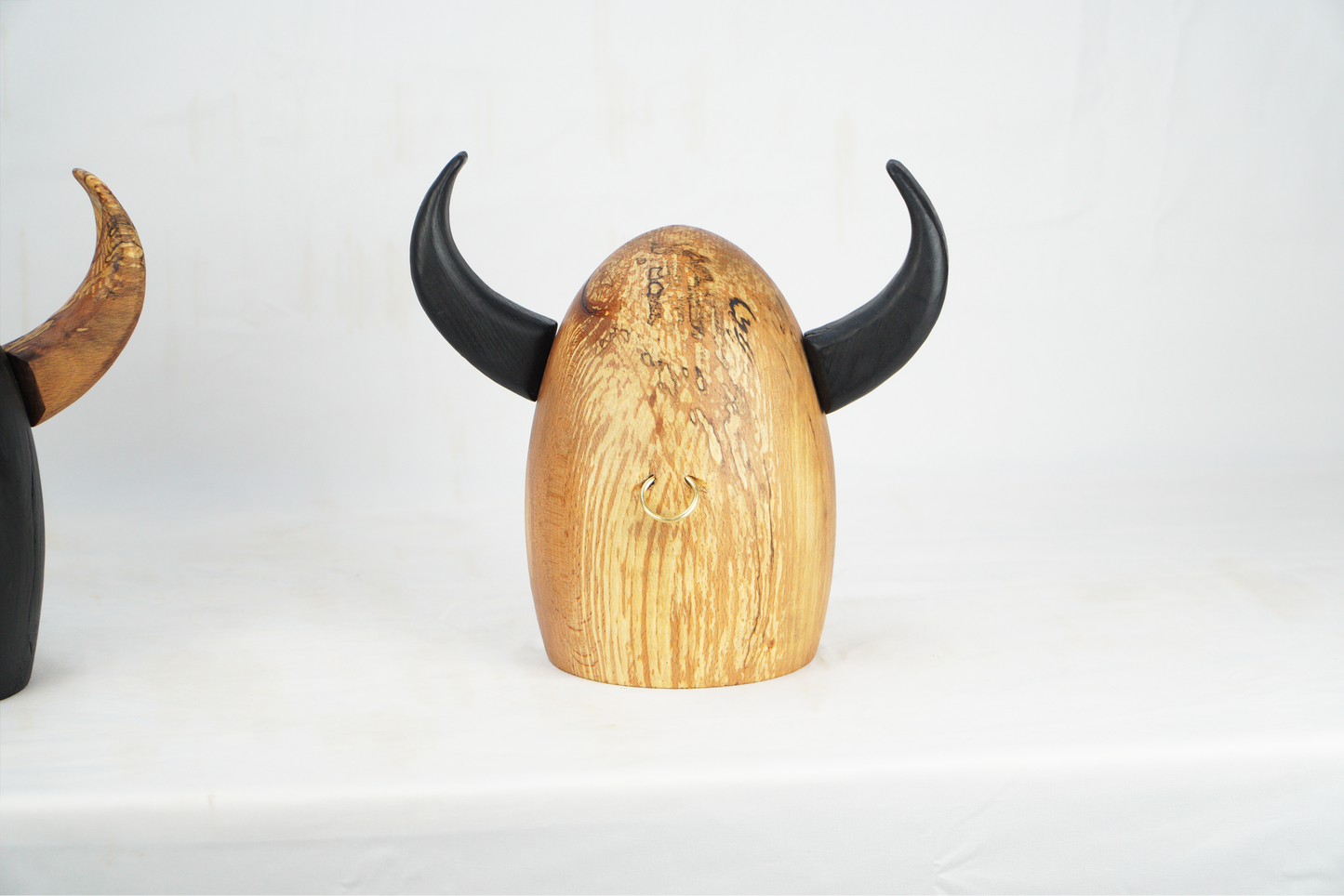 Figura de madera Tauro