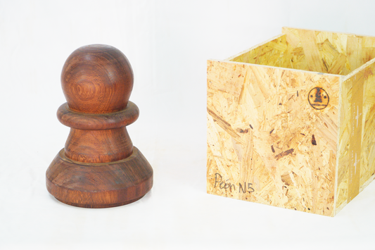 Wooden Decorative Chess Piece: Pawn