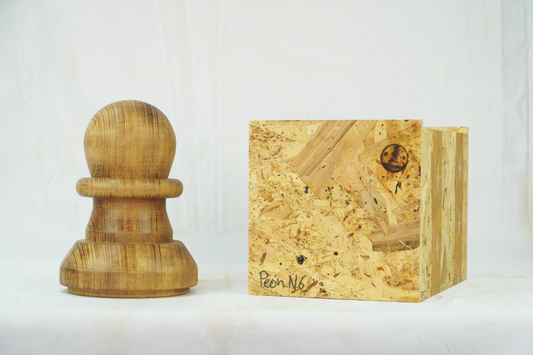 Wooden Decorative Chess Piece: Pawn