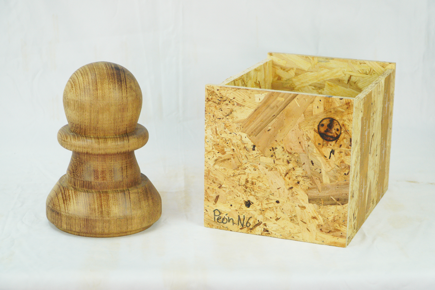 Wooden Decorative Chess Piece: Pawn