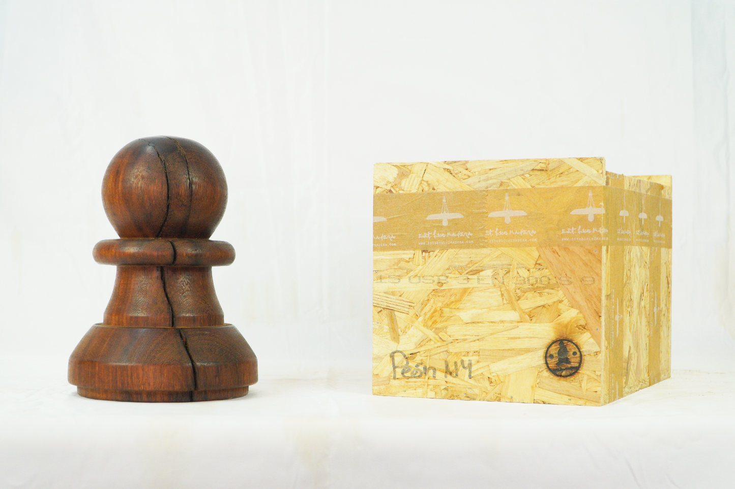 Wooden Decorative Chess Piece: Pawn