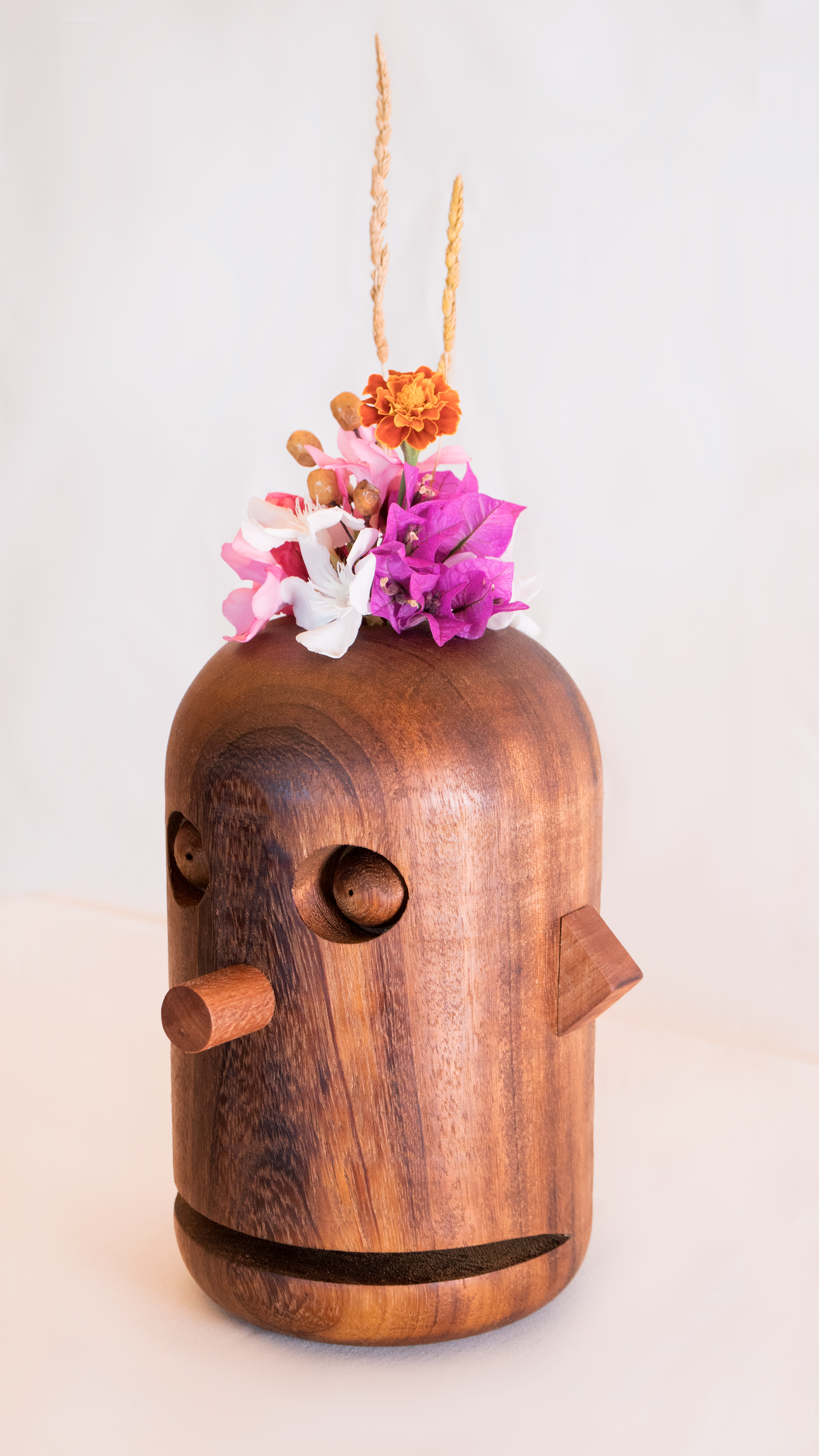Wooden Head Vase Porris