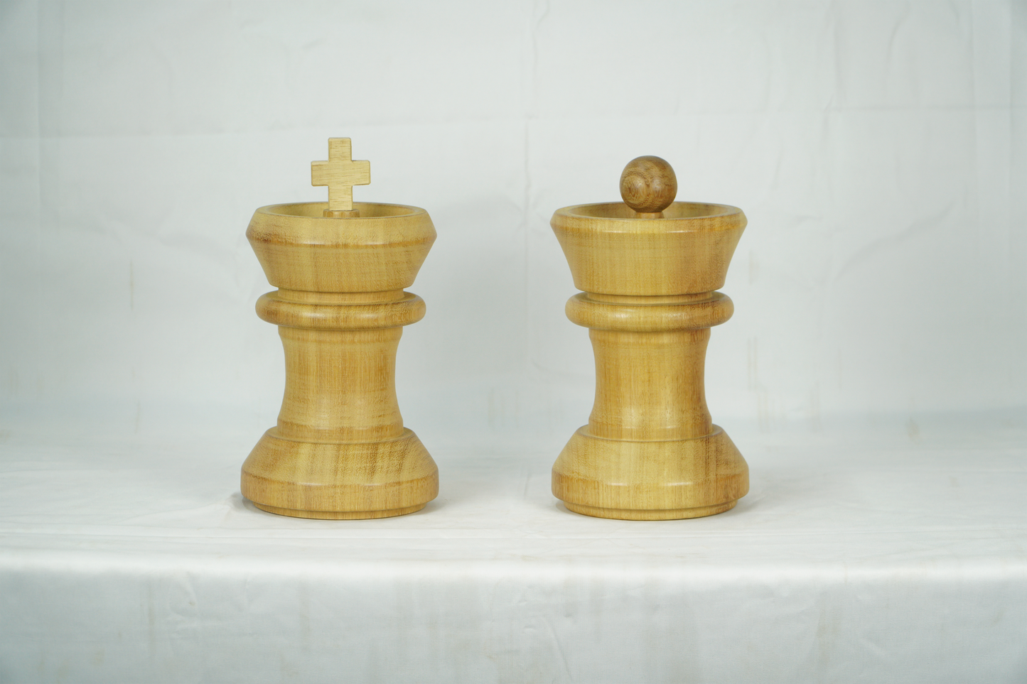 Wooden Decorative Chess Piece: Queen
